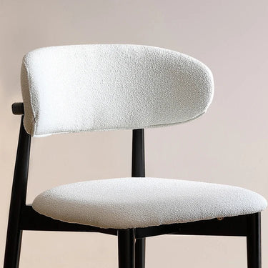 Sleek Ash Wood Chair with Plush White Upholstery – Modern Comfort & Style fjnw - 4541MUTUKISPACE