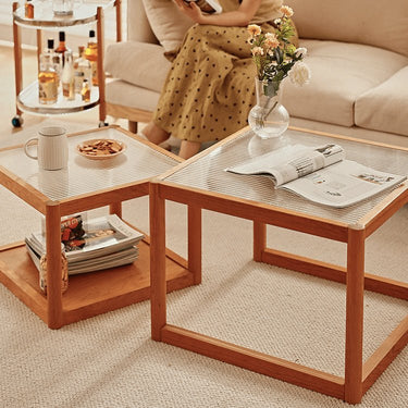 Elegant Cherry Wood Coffee Table - Natural Finish for Timeless Style fyg - 669MUTUKISPACE