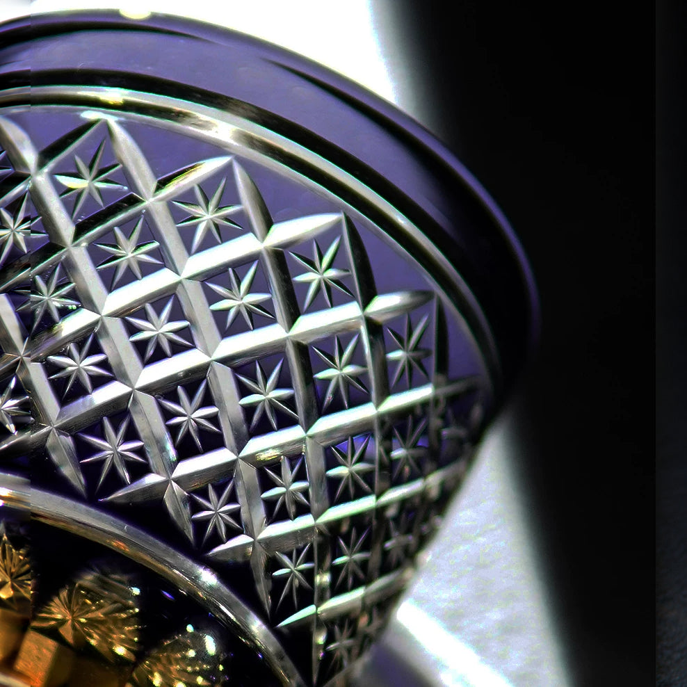 Violet Starburst Whiskey Glass - Detail 4