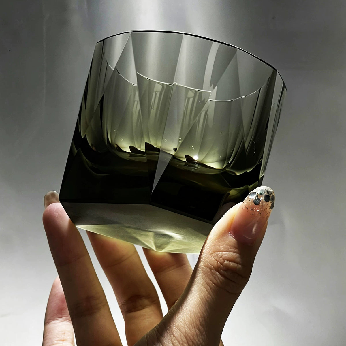 Glacier Faceted Whiskey Glass - Detail 3