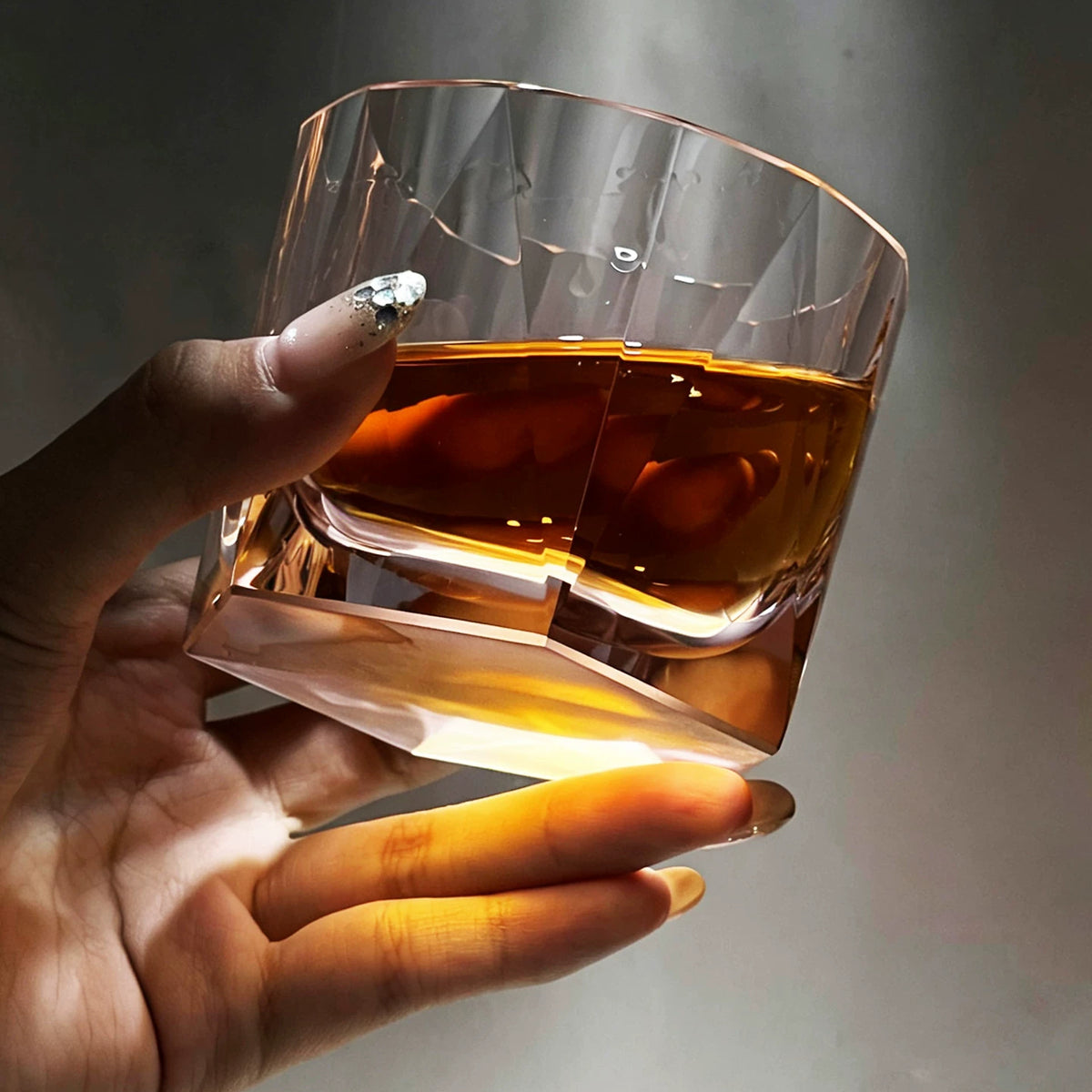 Glacier Faceted Whiskey Glass - Detail 4