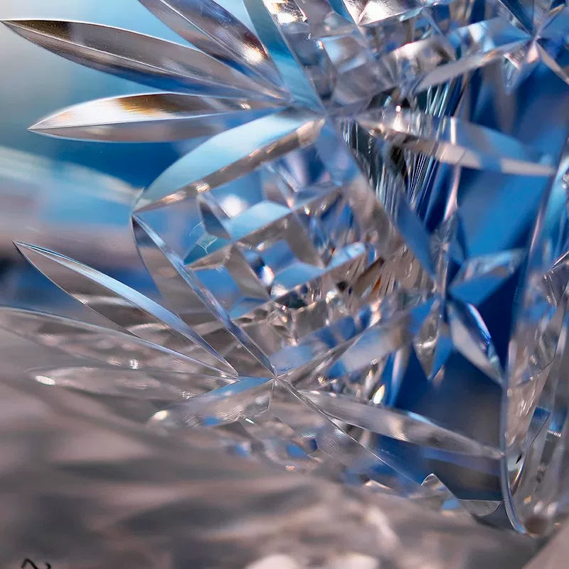 Classic Faceted Whiskey Glass - Detail 3