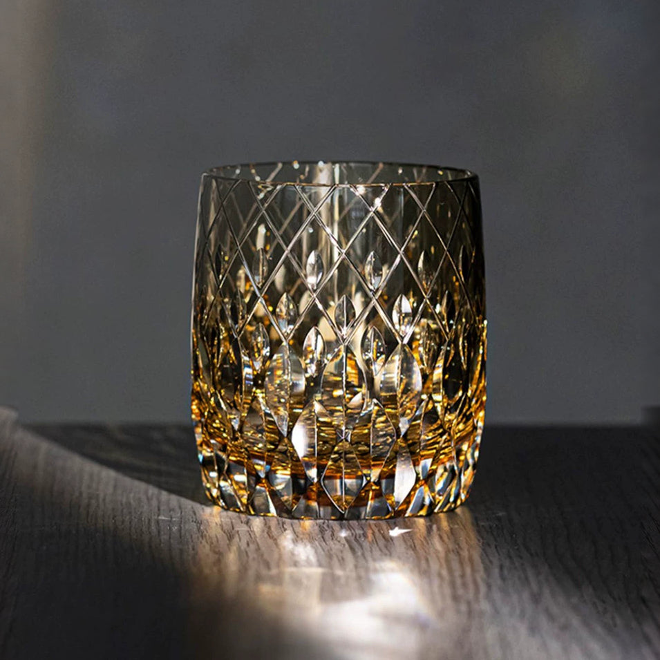 Rainfall Diamond Whiskey Glass - Detail 2