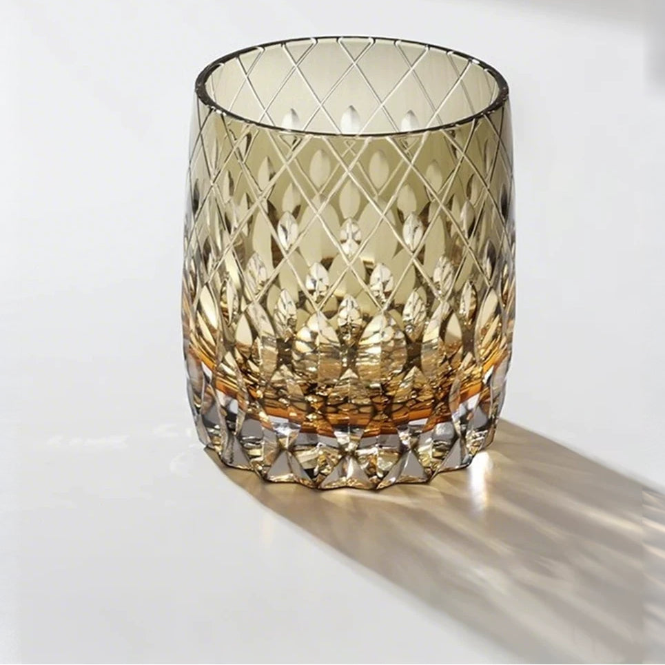 Rainfall Diamond Whiskey Glass - Detail 3