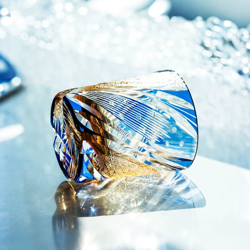 Starlight Geometric Whiskey Glass - Detail 2