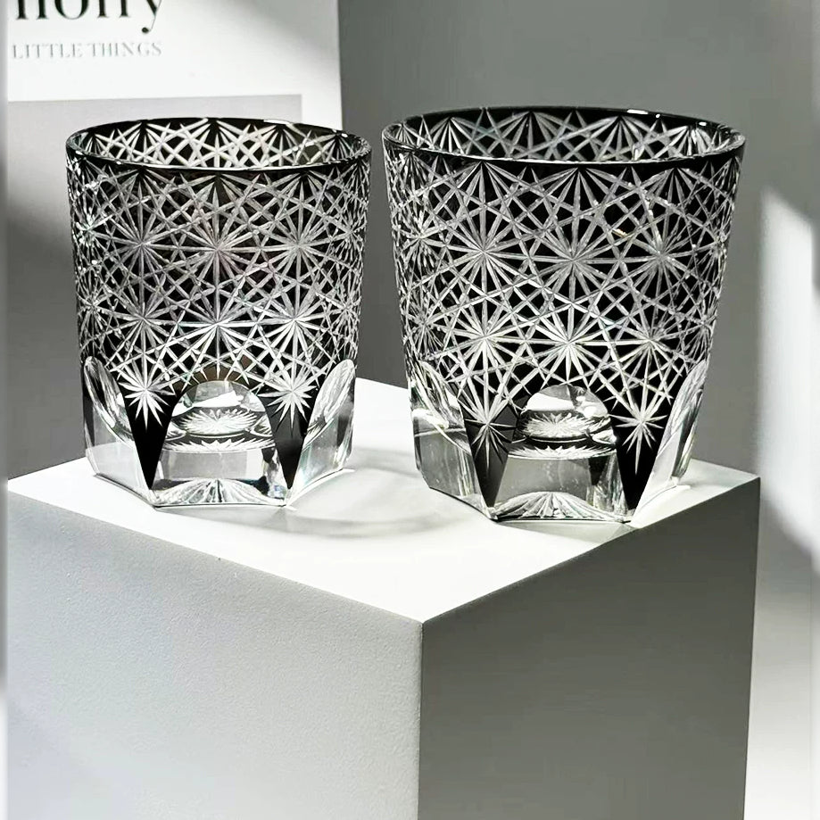 Midnight Daisy Patterned Whiskey Glass - Detail 4