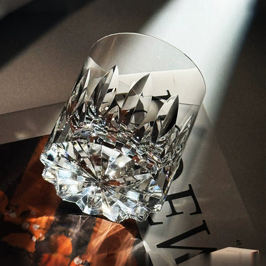 Nova Faceted Whiskey Glass - Detail 2