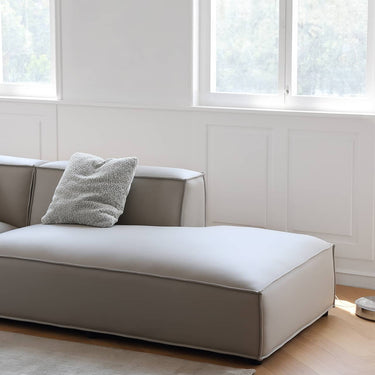 Luxury Off - White Sofa with Pine Frame & Scratch - Resistant Fabric - Ultra Plush Down Seating my - 359MUTUKISPACE